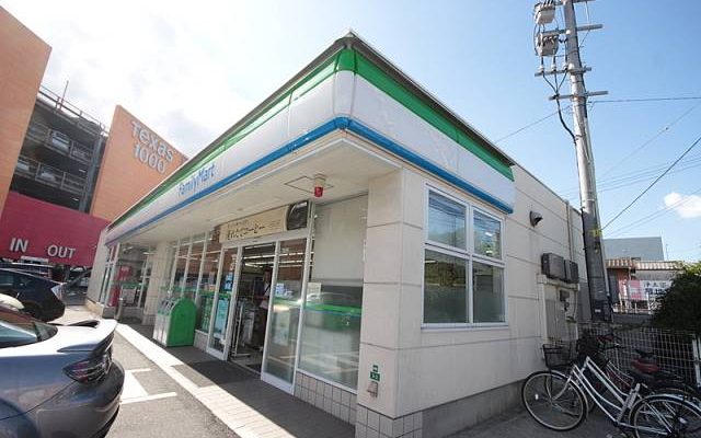 ファミリーマート小倉TEXAS店(周辺)